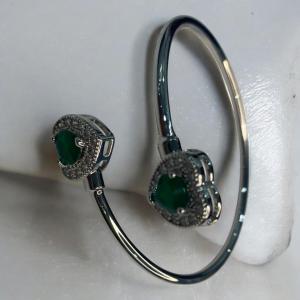 Sk-Jewellers Heart Zircon Cuff 925 Sterling Silver Bangle – Elegant Statement Bracelet with Sparkling Zircon Stones – Perfect for Weddings, Parties, and Special Occasions